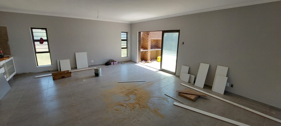 3 Bedroom Property for Sale in Wavecrest Eastern Cape